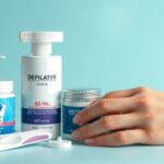 Szőrtelenítő krémek és bőrápolási termékek egy kézen