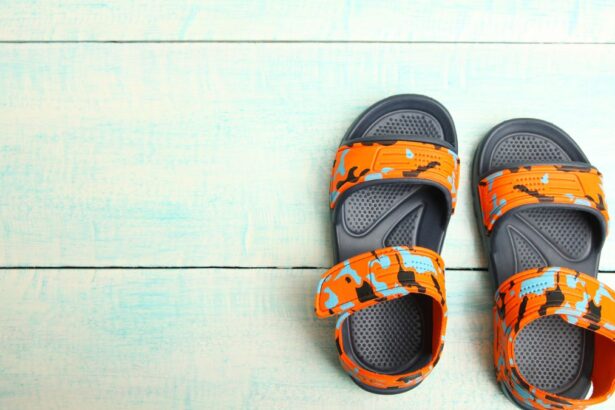 Szamos szupinált szandál színes dizájnnal gyerekeknek